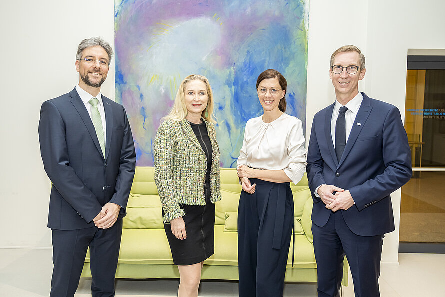RA Mag. Thomas Waldbauer, RA Mag. Doris Braun, StB Dr. Irina Prinz, KSW-Präsident Mag. Klaus Gaedke